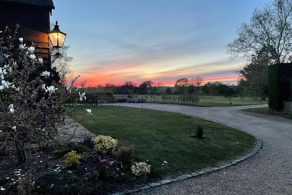 Immaculate Barn Annexe Close To Stansted Airport Great Dunmow Exteriér fotografie
